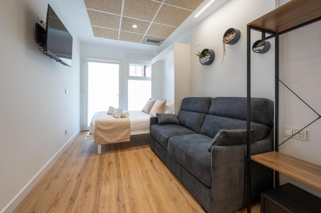 Elegant Rooms Lasarte Exterior photo