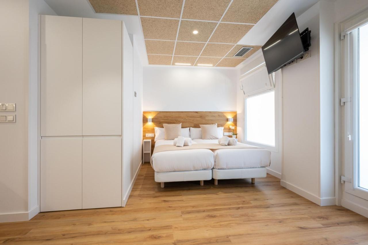 Elegant Rooms Lasarte Exterior photo